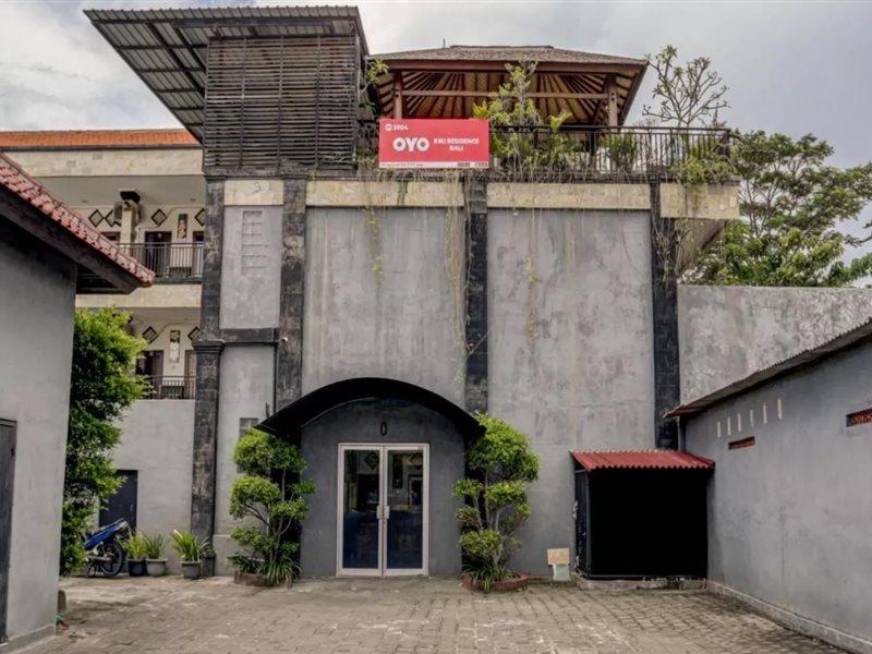 Super Oyo 3904 Kiki Residence Bali Legian Kültér fotó