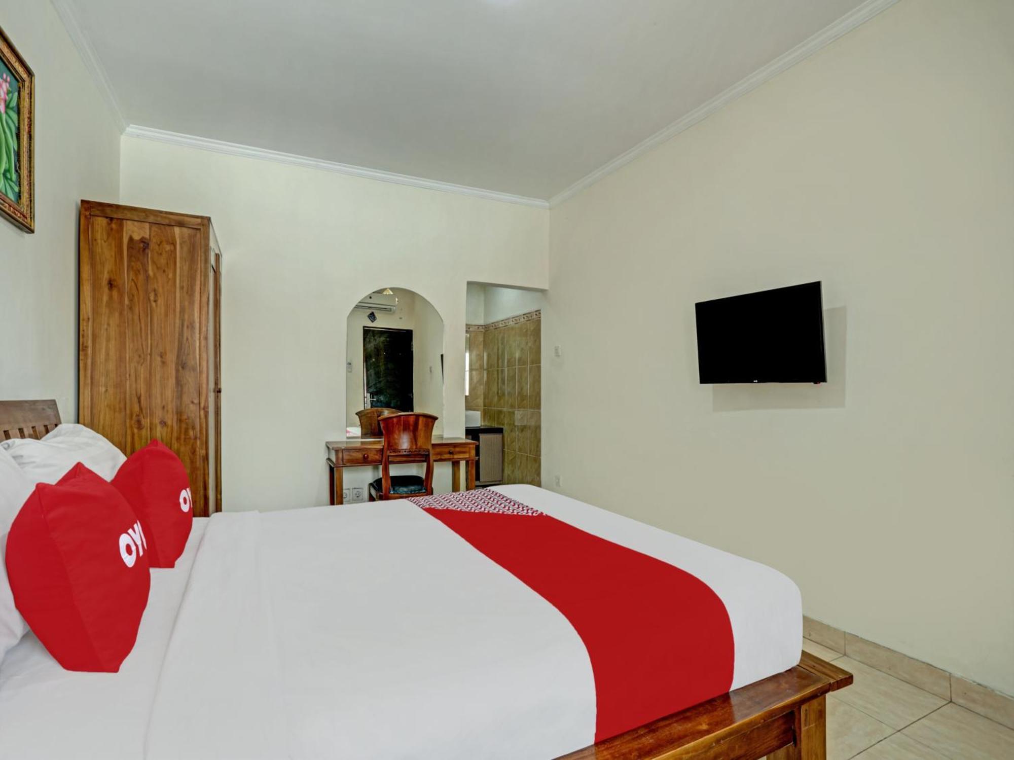 Super Oyo 3904 Kiki Residence Bali Legian Kültér fotó