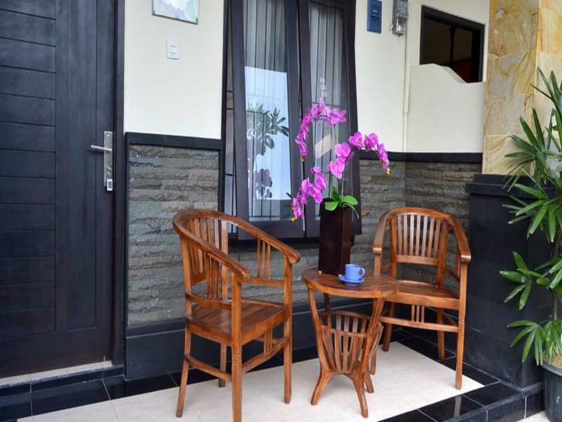Super Oyo 3904 Kiki Residence Bali Legian Kültér fotó